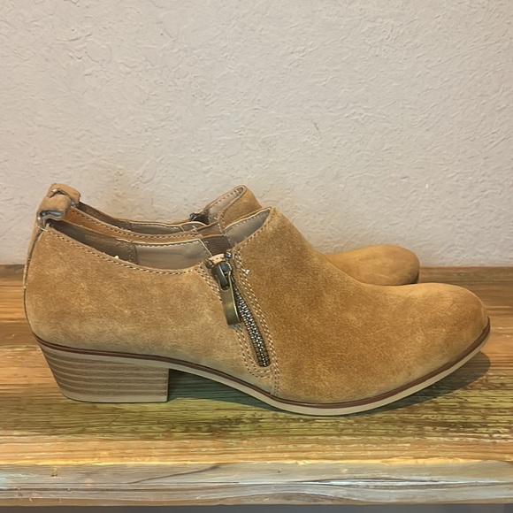 NWOB Sonoma Maureen Ankle Boots Cognac size 8.5 - Picture 2 of 8